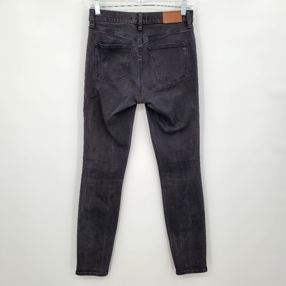 Madewell High Riser Skinny Skinny Jeans in Black Forest Wash - Picture 4 of 9